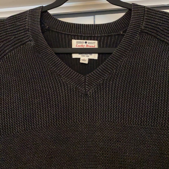 Lucky Brand Sweater -Size L - Picture 3 of 4